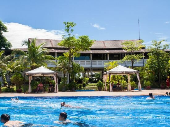 Фото Cambodian Country Club