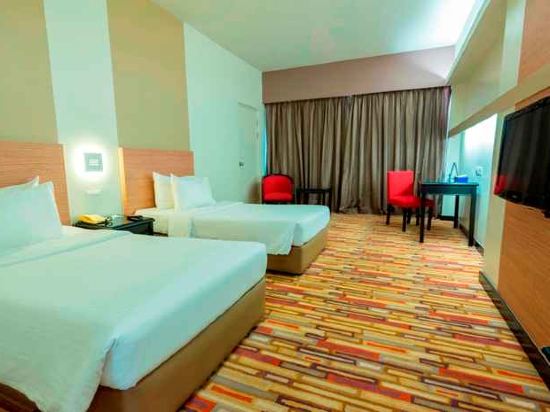 Фото Harbour View Hotel