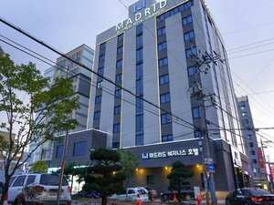 Гостиница Madrid Hotel Gwangju