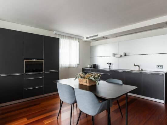 Фото Hyatt Regency Madrid Residences