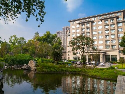 Гостиница Zigong Tanmulin Hotel в Цзыгуне