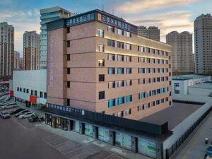 Гостиница Chifeng Yunji Future Boutique Hotel