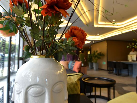 Фото 183829655713