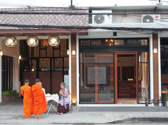 Фото Old City Wall Inn