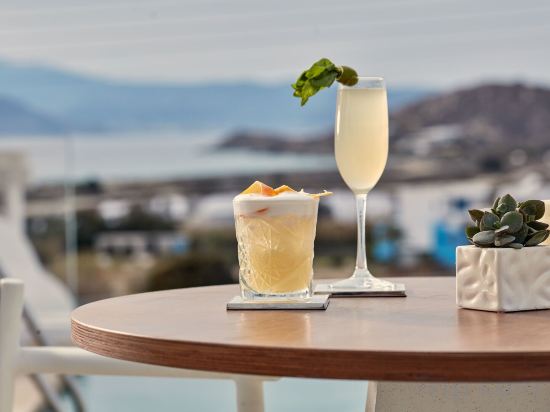 Фото 18 Grapes Hotel