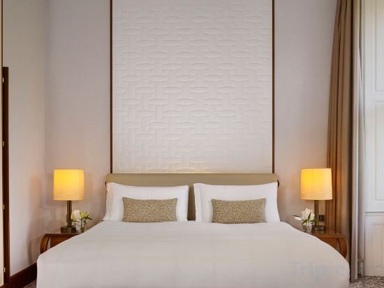 Фото The Ritz-Carlton