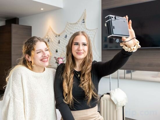 Фото Novotel Hamburg City Alster