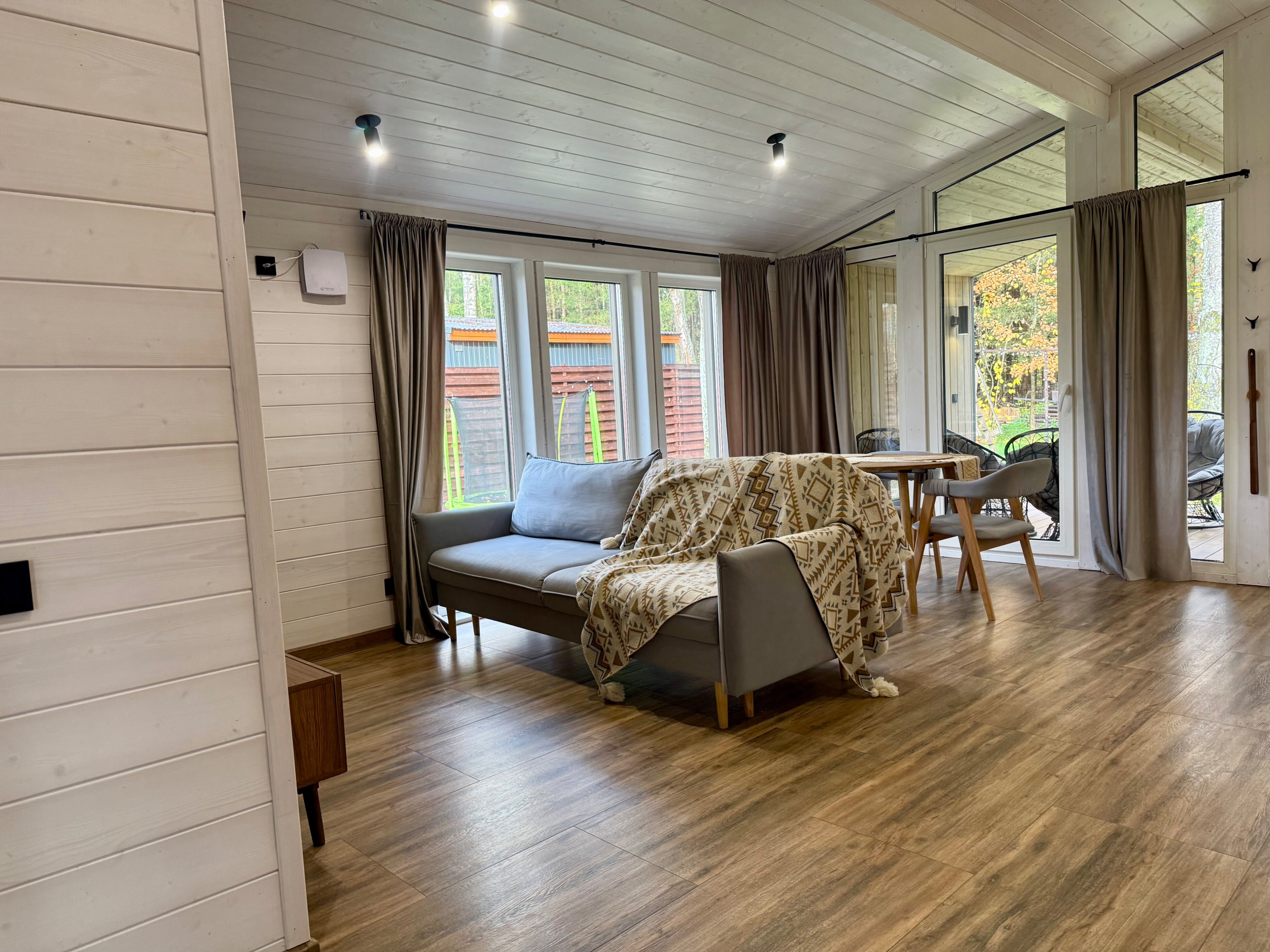 Фото Forest Glamp