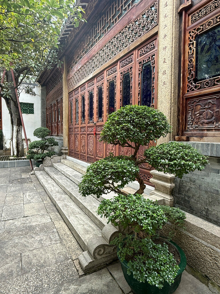 Pagoda Six Banyan Temple, Guangzhou, photo