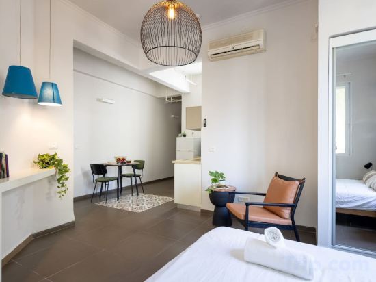 Фото Printhouse Boutique Stu 8 by Sea N' Rent