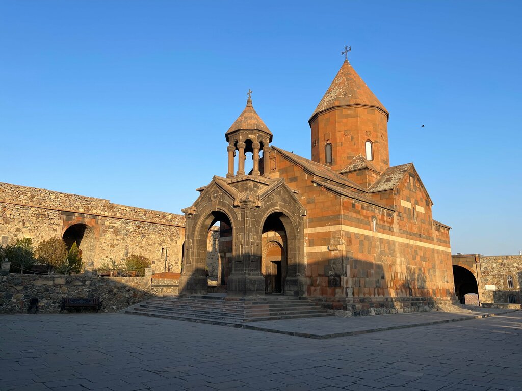 Armenian monastery Khor Virap monastery, Ararat, photo