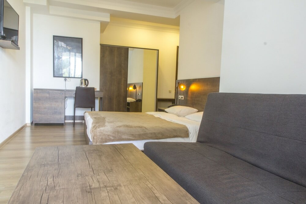 Фото Tbilisi View Hotel