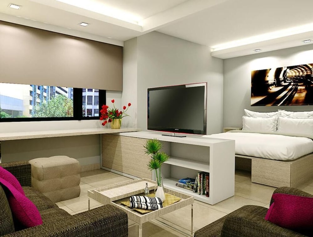 Фото The Mini Suites Eton Tower Makati