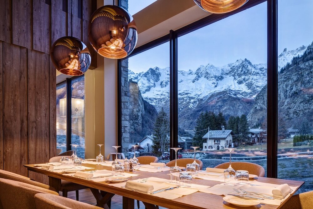 Фото Grand Hotel Courmayeur Montblanc
