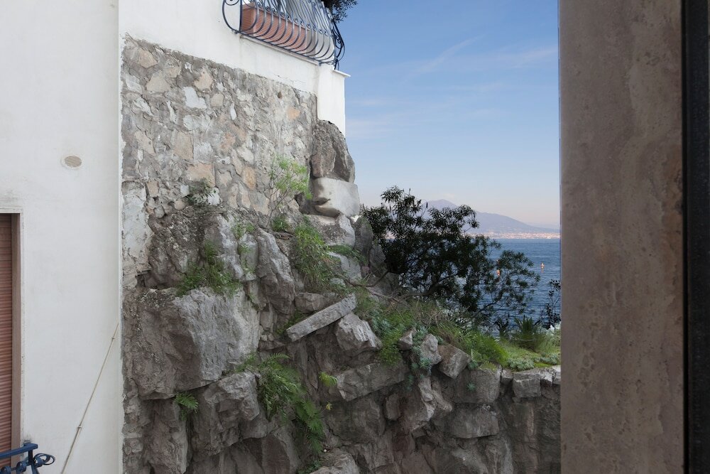 Фото Hotel Admiral Sorrento