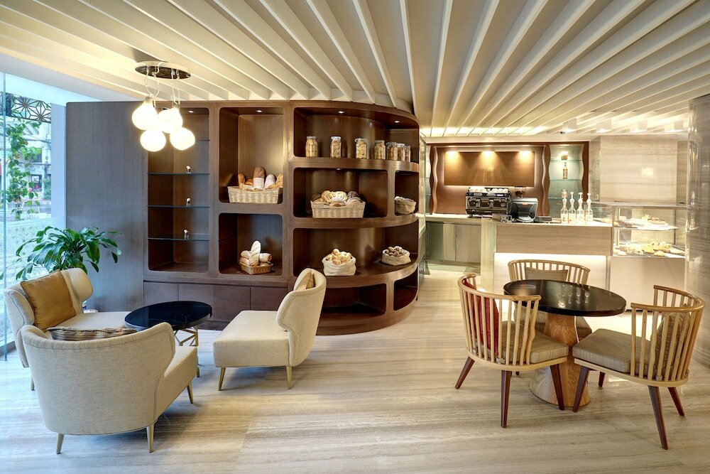 Фото Crowne Plaza Dhaka Gulshan by IHG Hotel