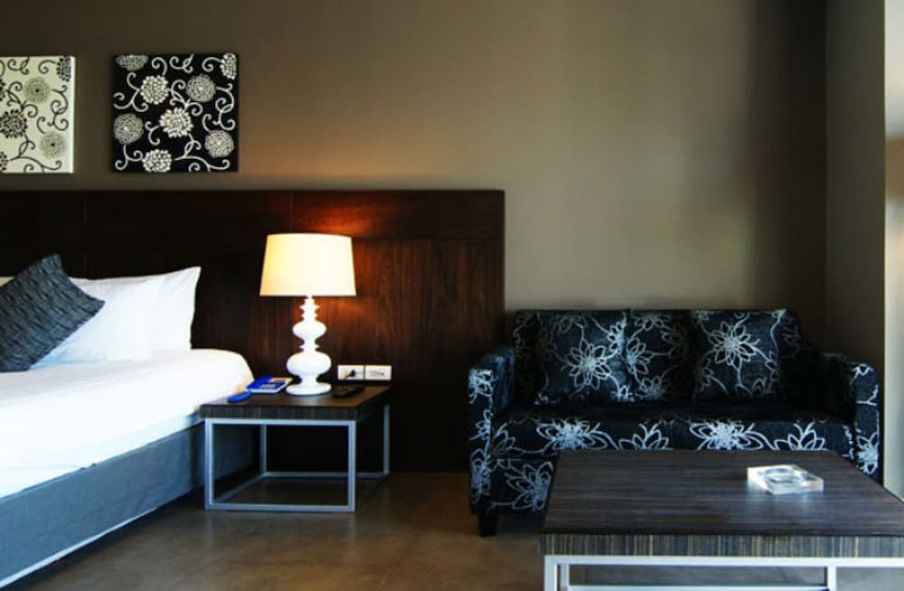 Фото Sea Me Spring