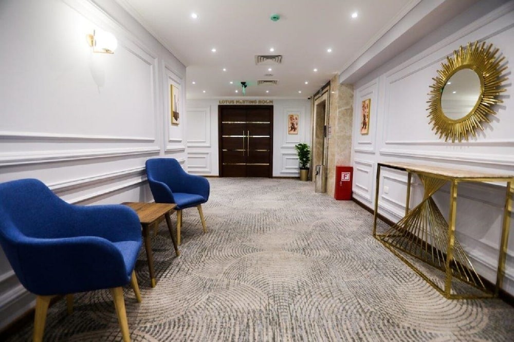 Фото The Guard Hotel