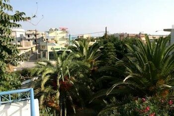 Фото Gorgona Hotel