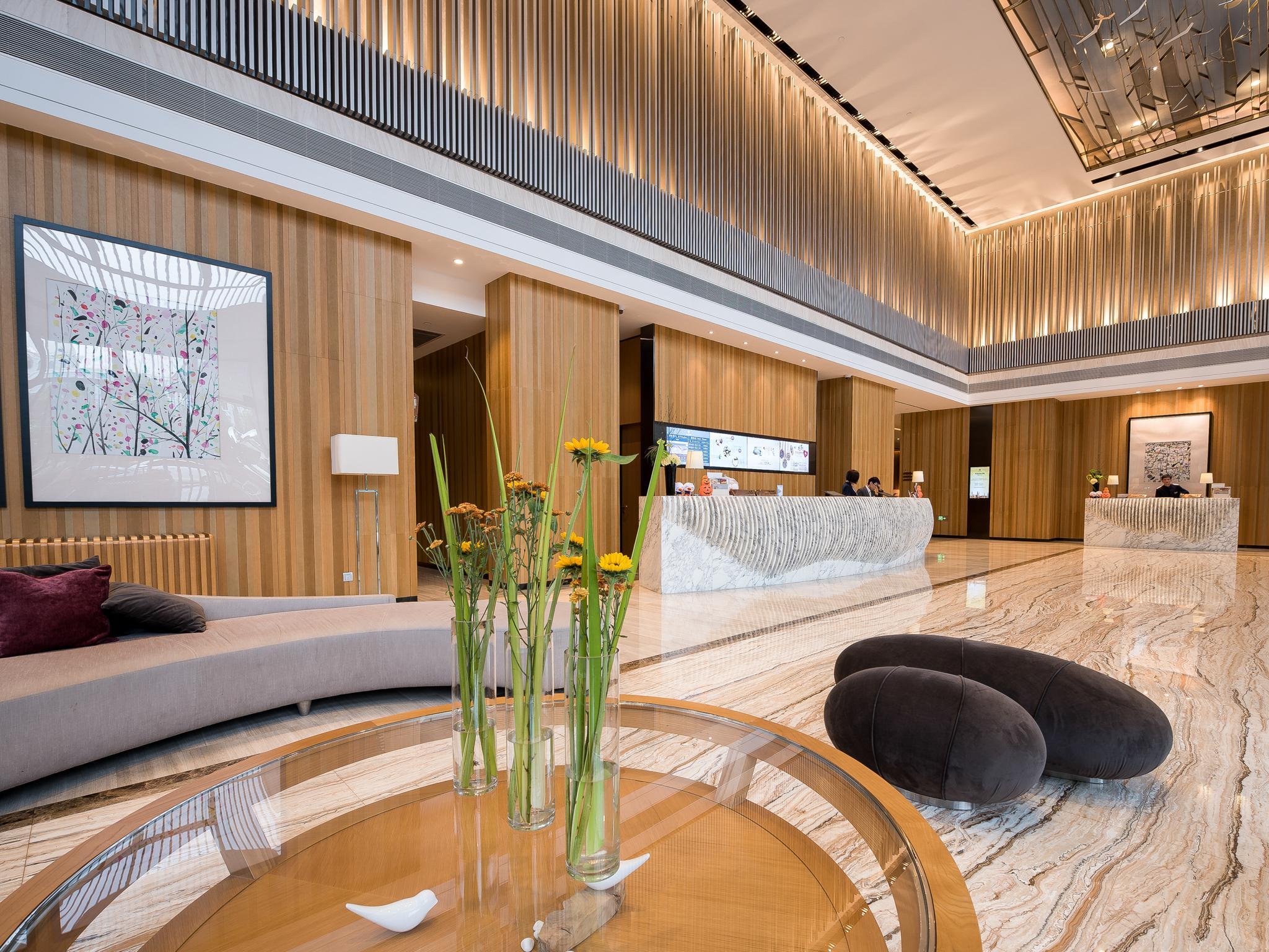 Фото Northern Hotel Shanghai