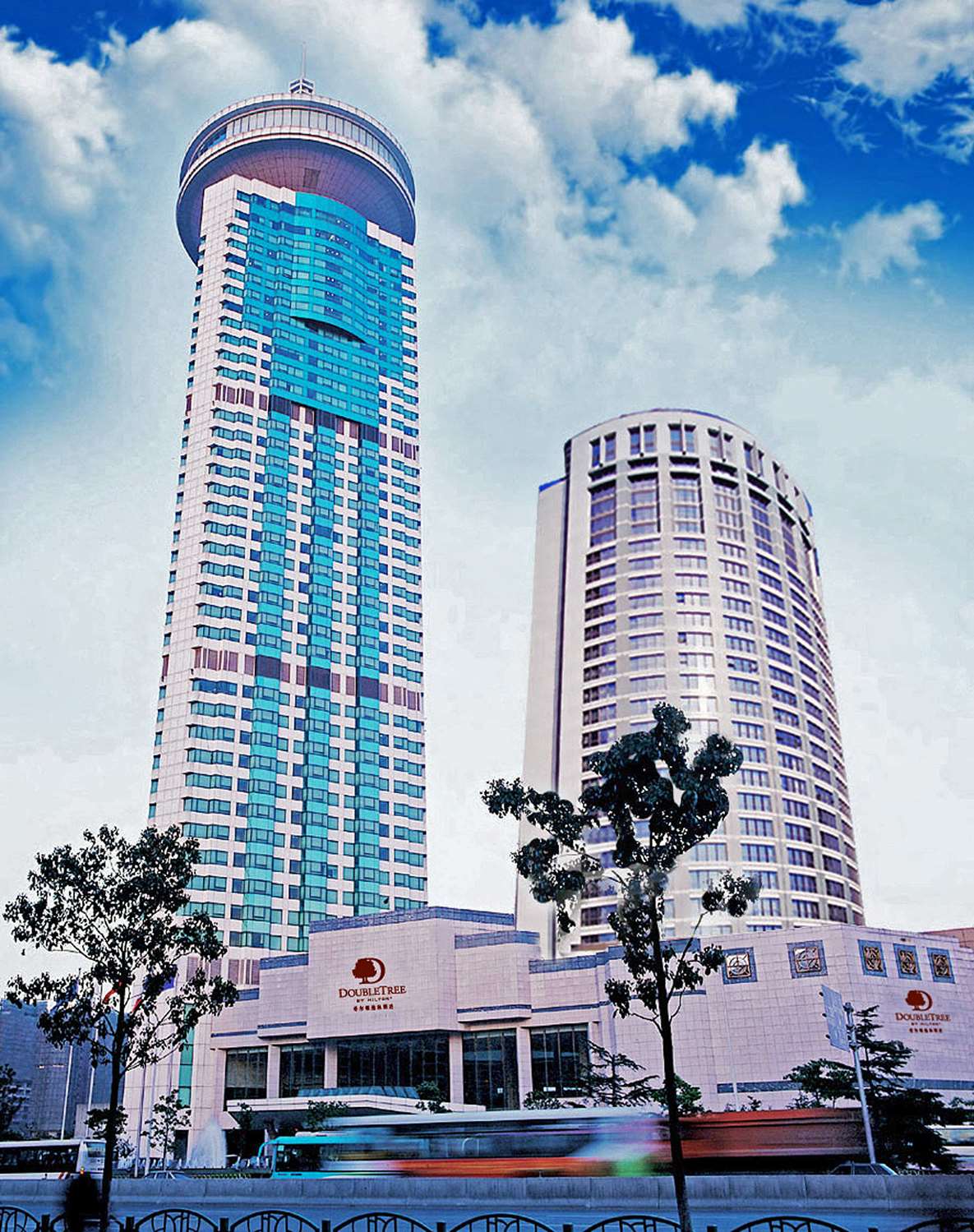 Фото DoubleTree by Hilton Hotel Shanghai - Pudong