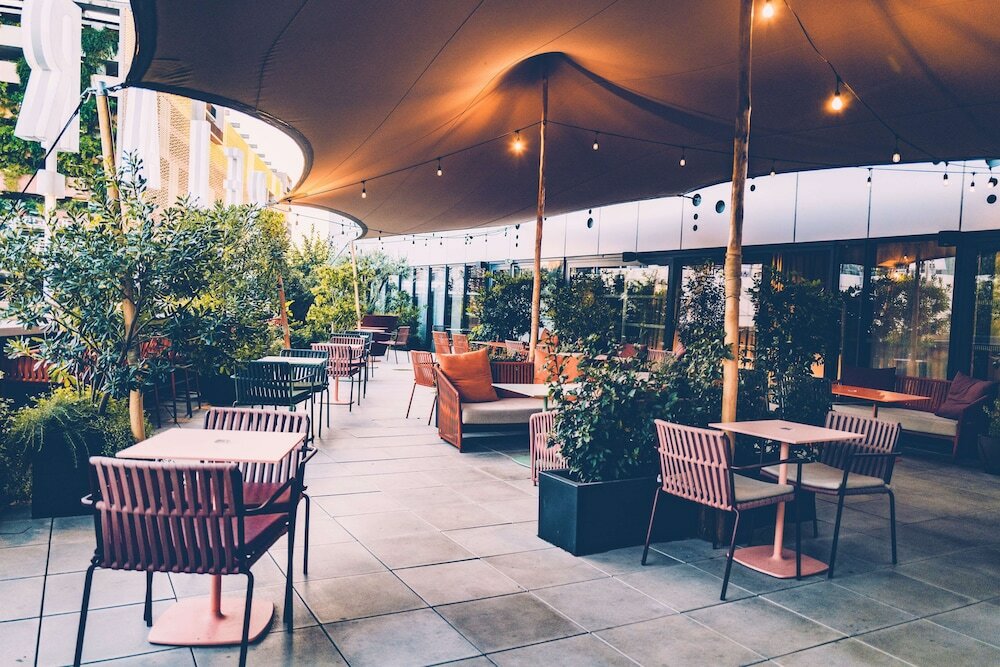 Фото Golden Tulip Montpellier Centre St Roch