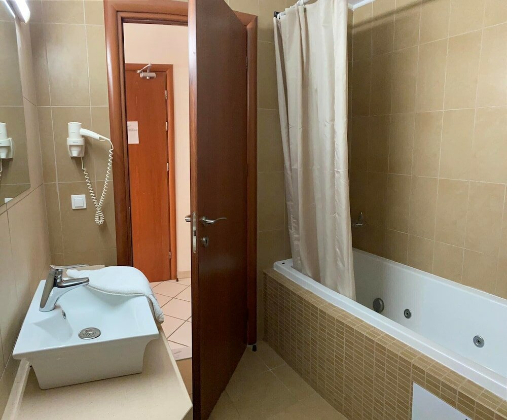 Фото Agrabella Hotel