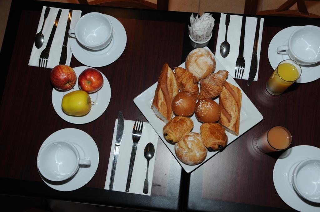 Фото Hotel Patio Brancion