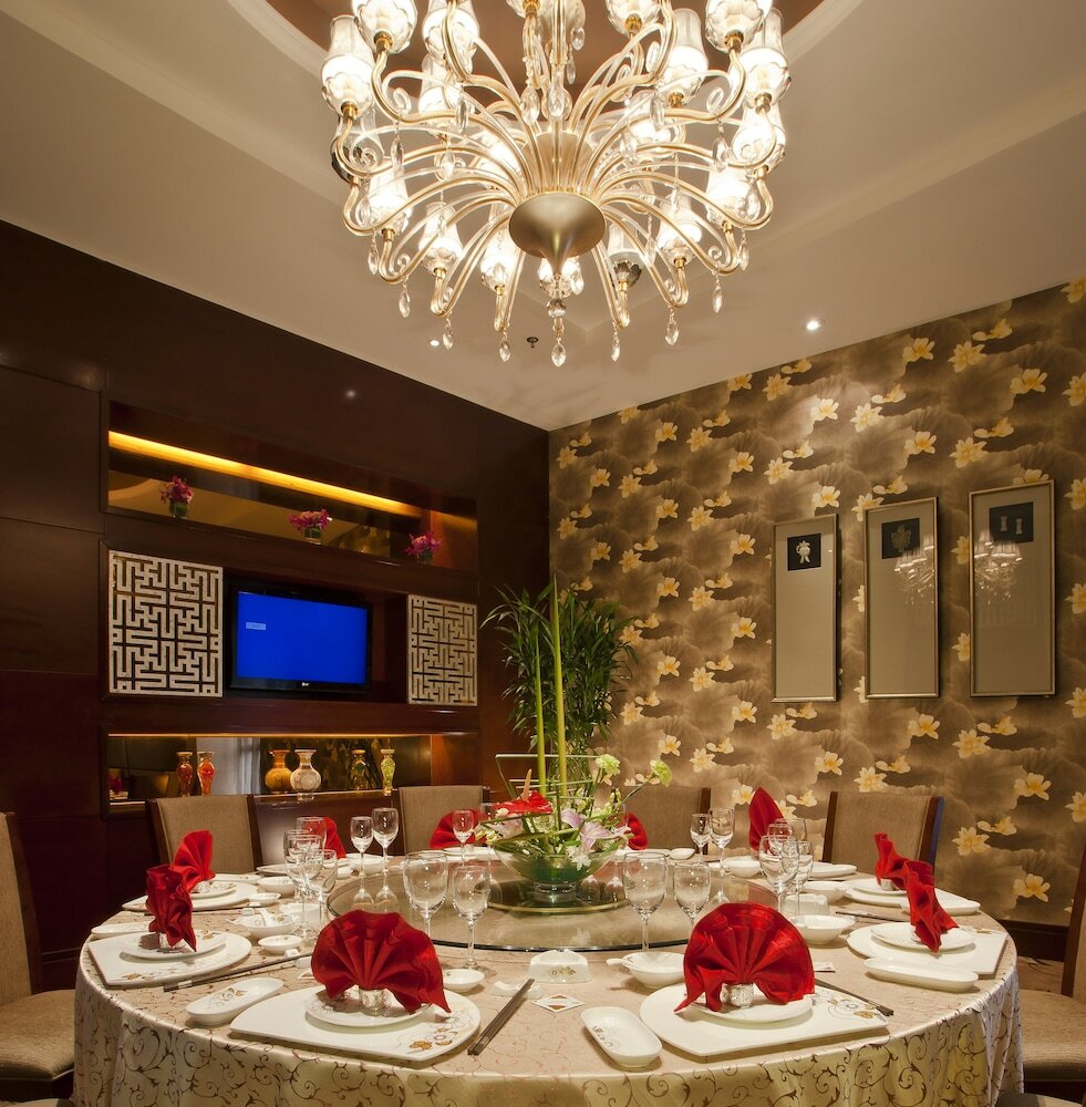 Фото Nade Freedom Hotel