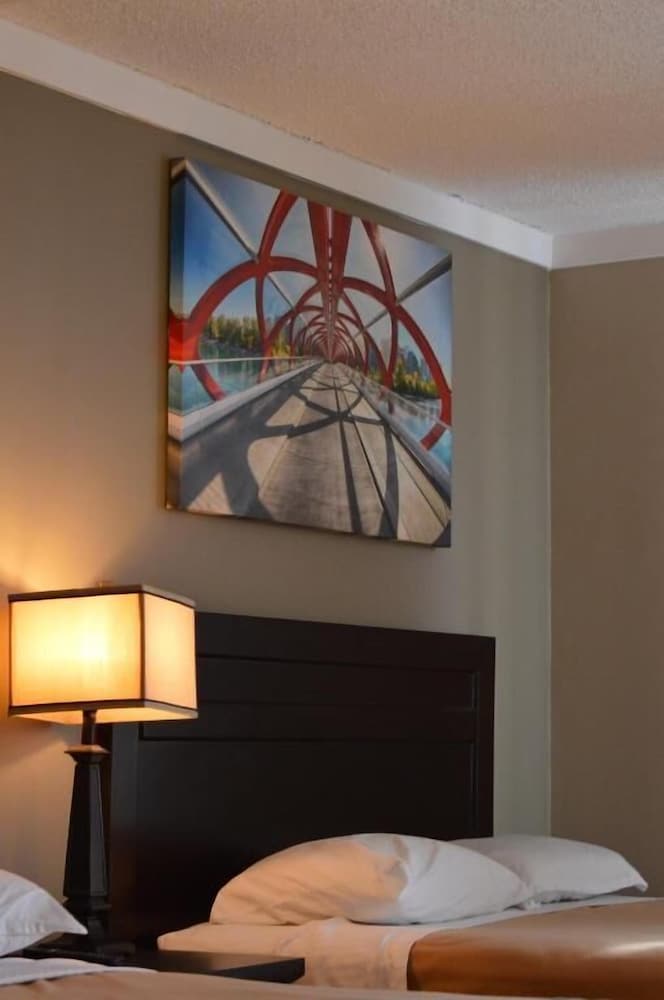 Фото Airport Traveller'S Inn