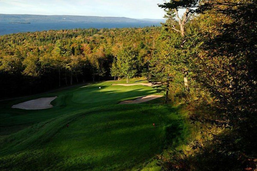 Фото Dundee Resort & Golf Club