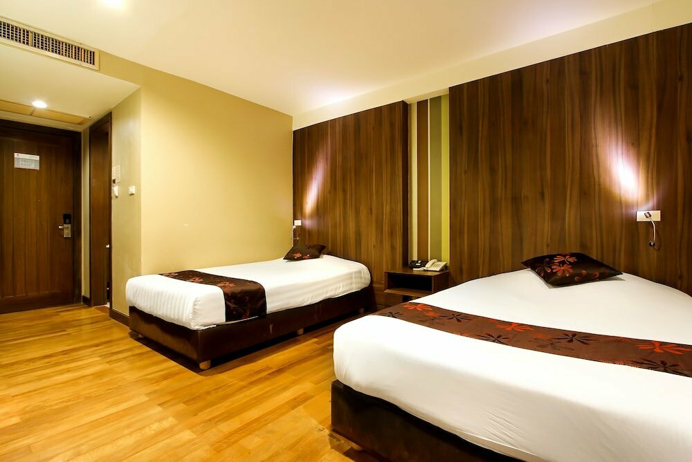 Hotel Bally Suite Silom, Bangkok, photo