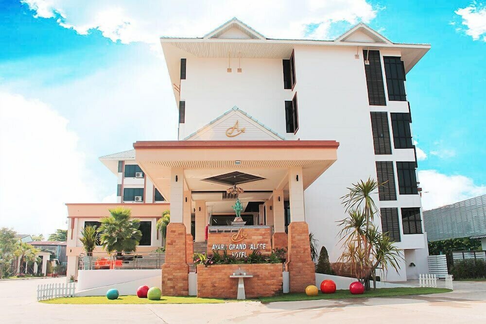 Фото Ayara Grand Palace Hotel