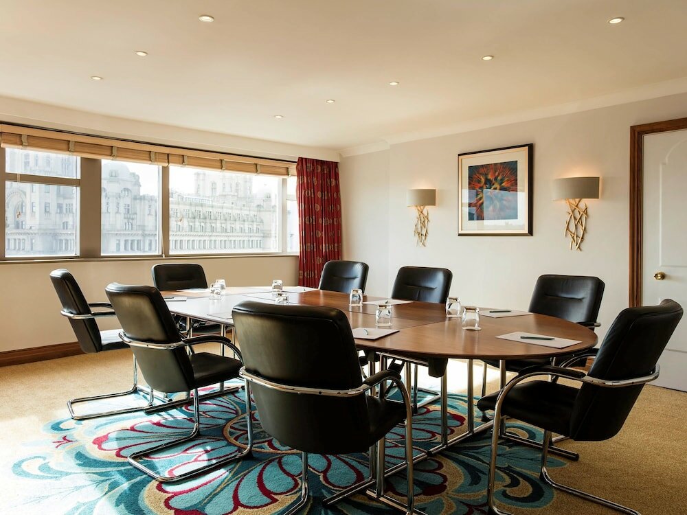Фото Mercure Liverpool Atlantic Tower Hotel
