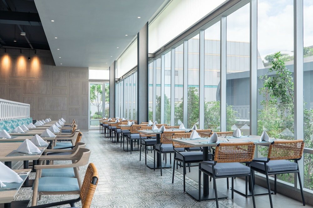 Фото Centara Life Government Complex Hotel & Convention Centre Chaeng Watthana