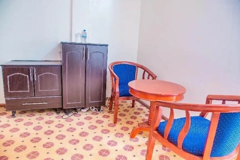 Фото Hotel Karisimbi