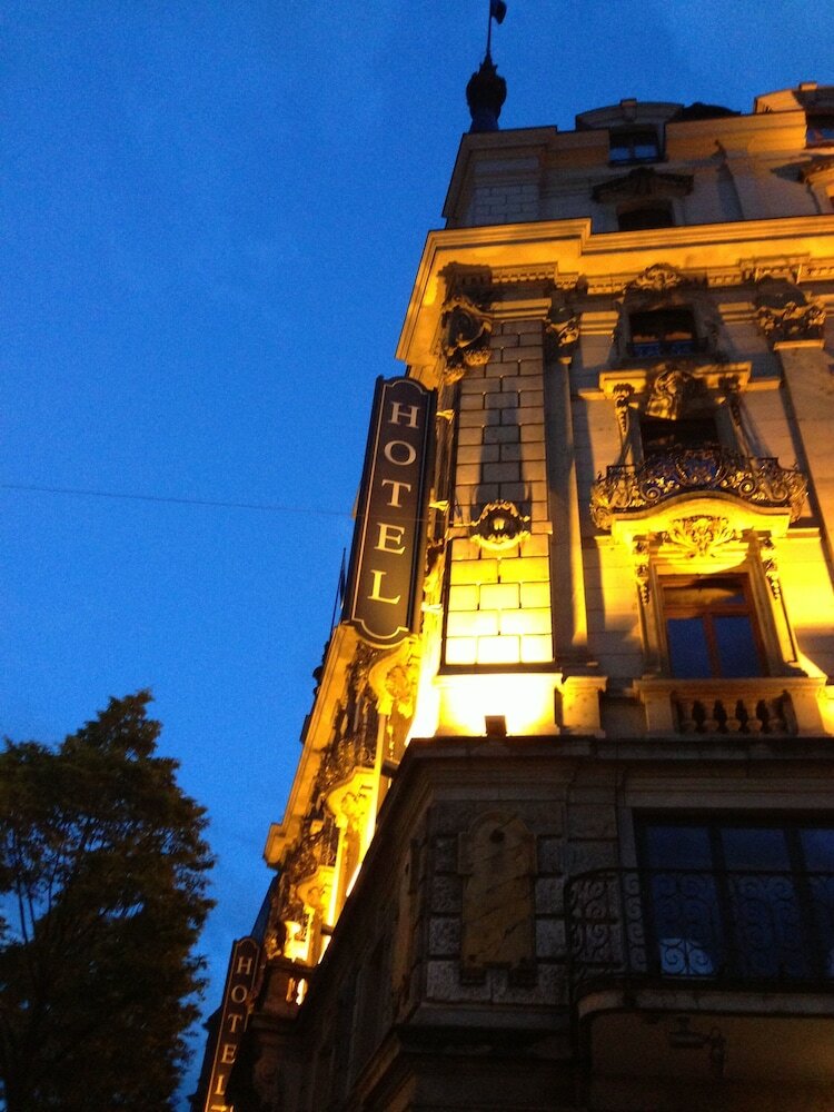 Фото Hotel Monopol