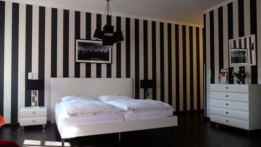 Фото Backstage Hotel