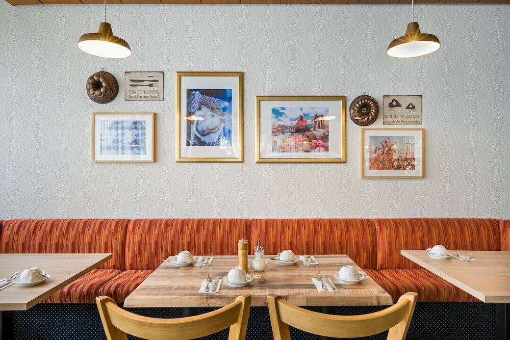 Фото Novum Hotel Strohgäu