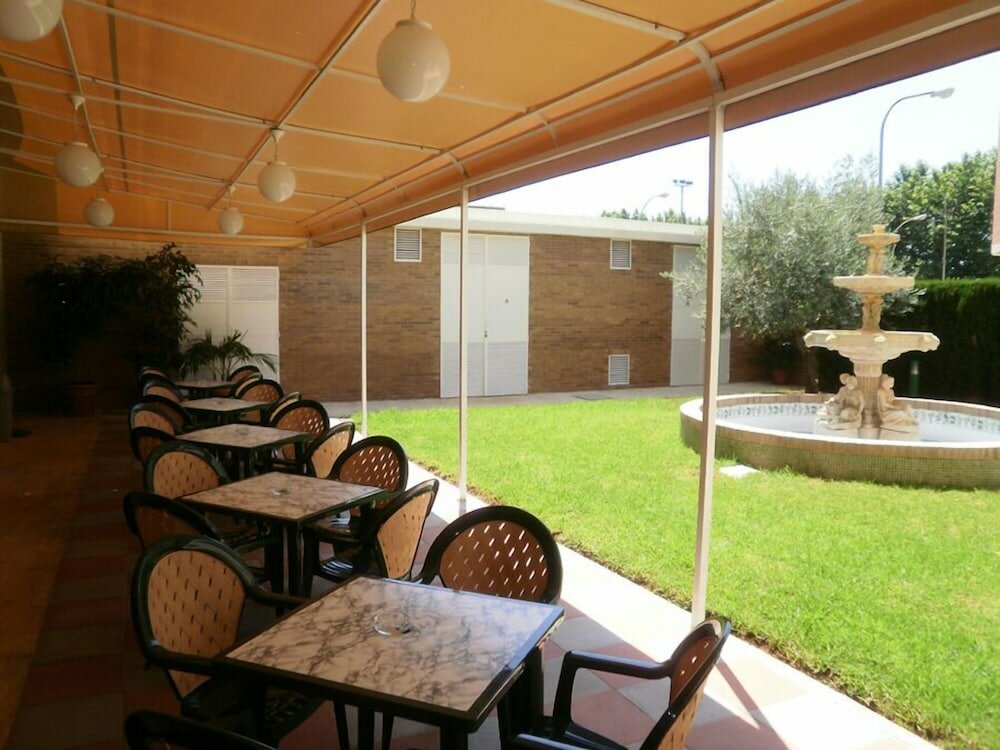 Фото Hotel Bartos