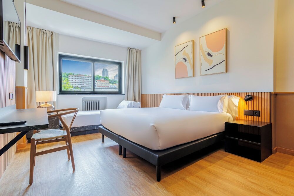 Фото Acta Madfor