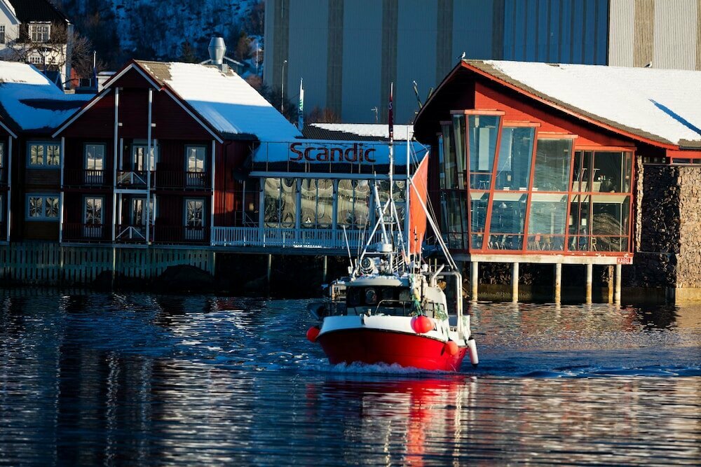Hotel Scandic Svolvaer, Nordland, photo