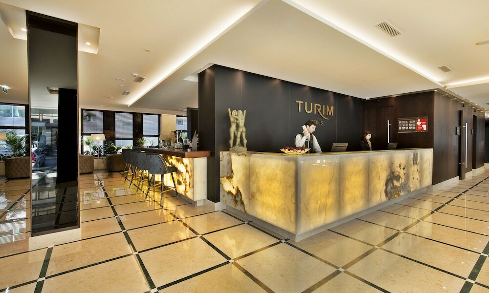 Фото Turim Marques Hotel