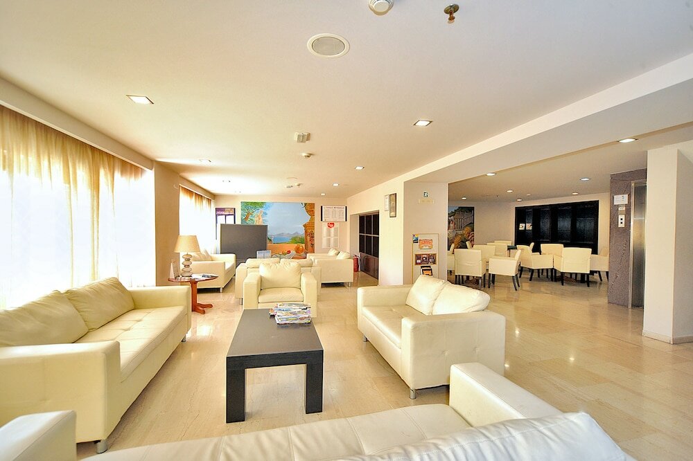 Фото Saint Constantin