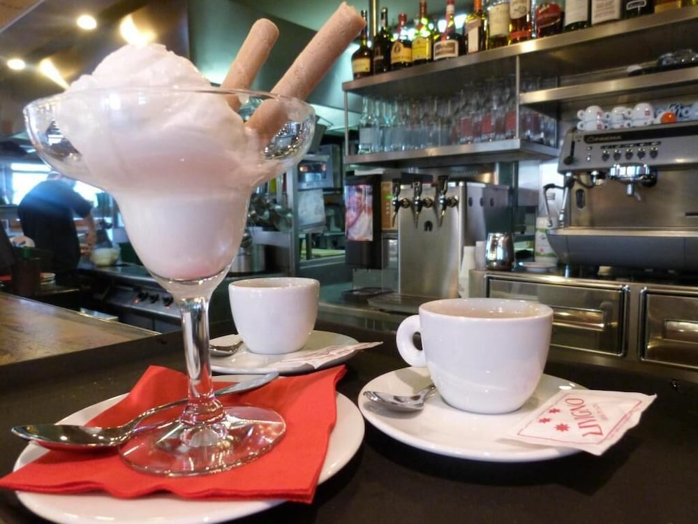 Фото Hotel Alegra