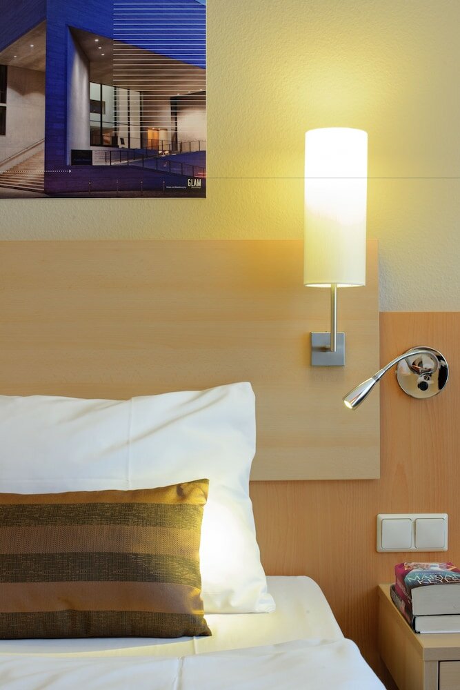 Фото Mercure Hotel Schweinfurt Maininsel