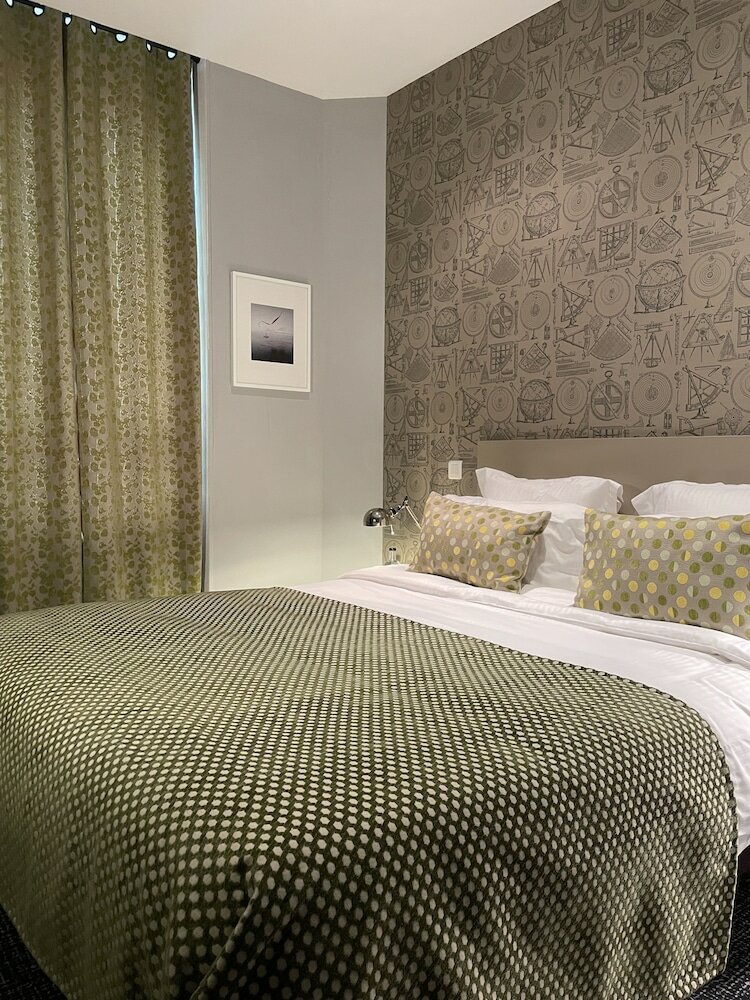 Фото Nouvel Hôtel