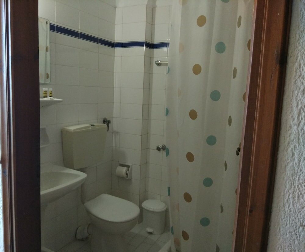 Фото Violetta Hotel