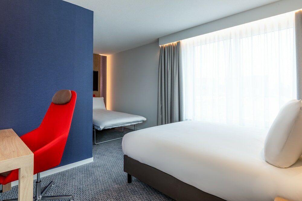Фото Holiday Inn Express Almere, an Ihg Hotel