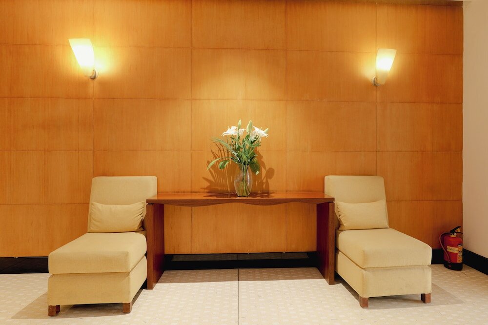 Фото The Manor New Delhi